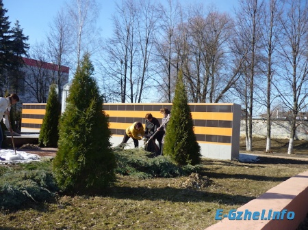 Проведение субботников